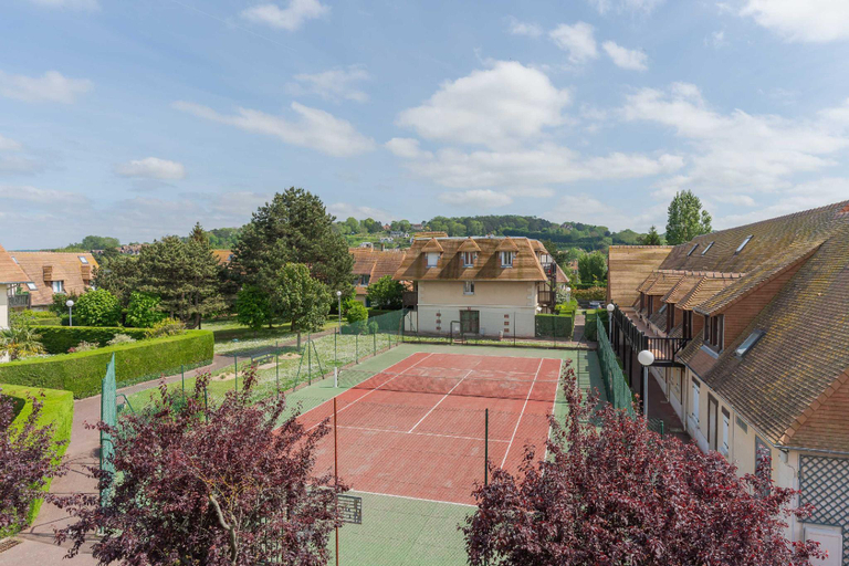 2, Renovated apartment sleeping 6 - pool and tennis, Calvados