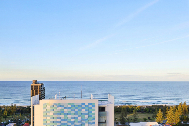 View from property, Ocean View 3-bed With Gym, Pool, Gold Coast