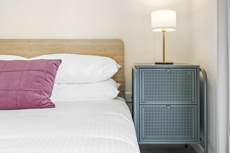Bedroom 5, Comfy Studio Apartment in Marcoola Beach, Maroochy - Coastal North