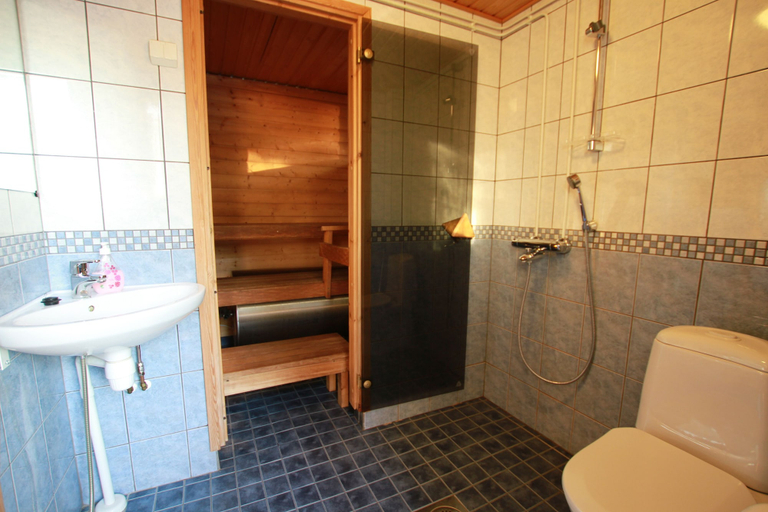 Bathroom 4, Santalahti Resort, Kymenlaakso