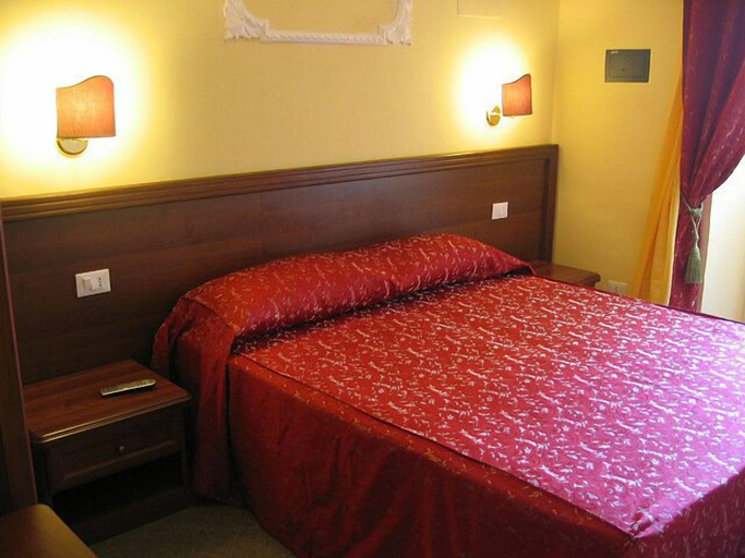 Bedroom 3, Rudy Center, Rome