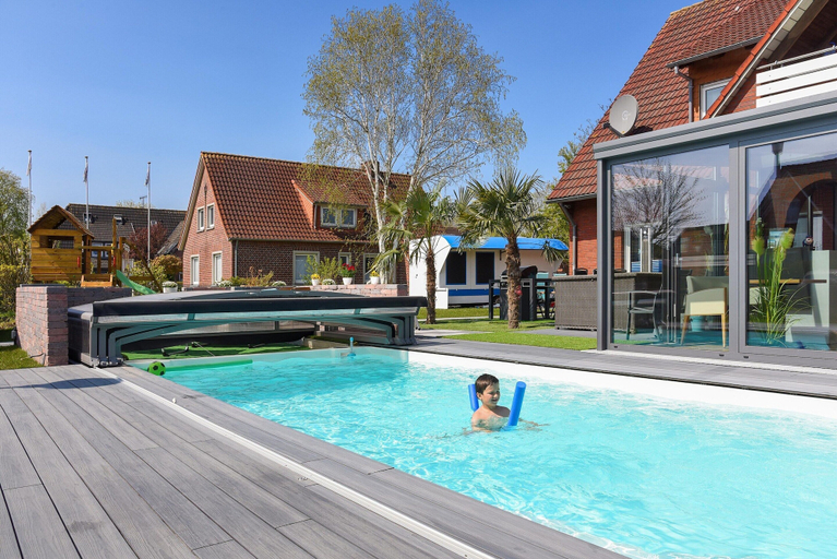 Pool 5, Gemuetliche Ferienwohnung mit Balkon in Bensersiel, Wittmund