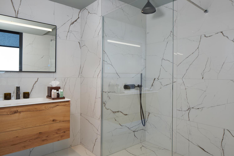 Bathroom 5, L'Esquisse Hotel and Spa Colmar - MGallery, Haut-Rhin