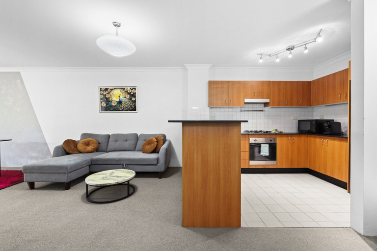 Living room 5, Bright Marrickville Flat With Balcony & Parking, Sydney