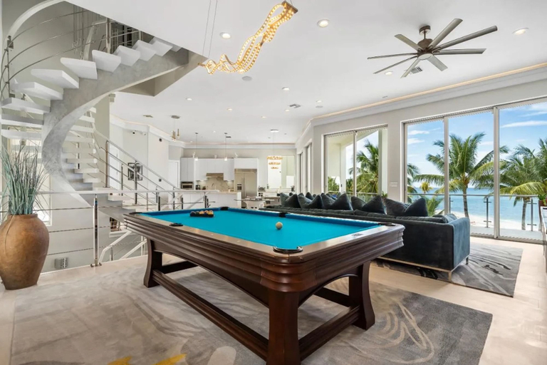 Room 3, Trinity Villa in New Providence