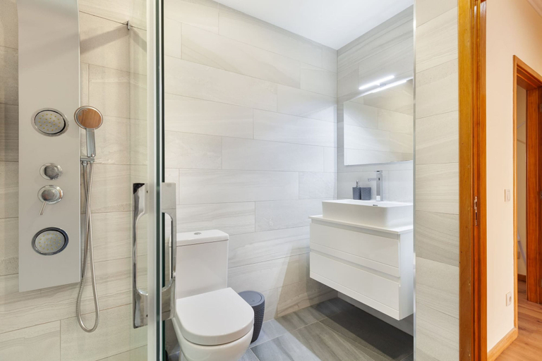 Room 4, Apartamento Girassol - Minho s Guest, Braga