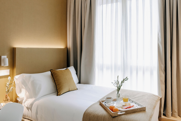 Room 3, Hotel PAX Atocha, Madrid