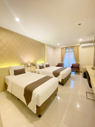 Bedroom 2, The Amrani Syariah Hotel, Solo