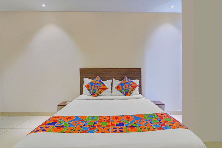 Room 5, Fabexpress Urban Inn, Bangalore