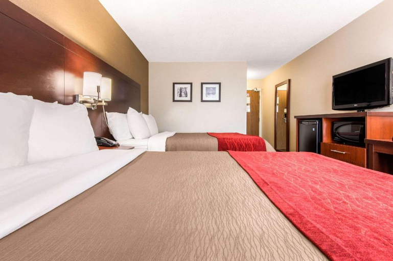 Bedroom 3, Comfort Inn Airport West, Peel