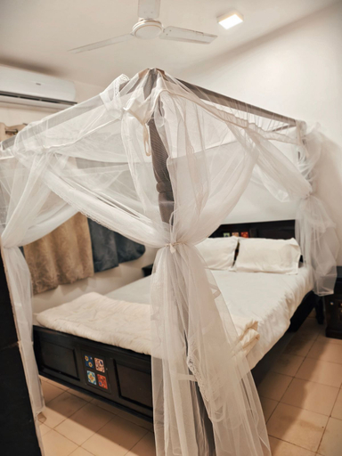 Room 3, Osho Apartments, Satara