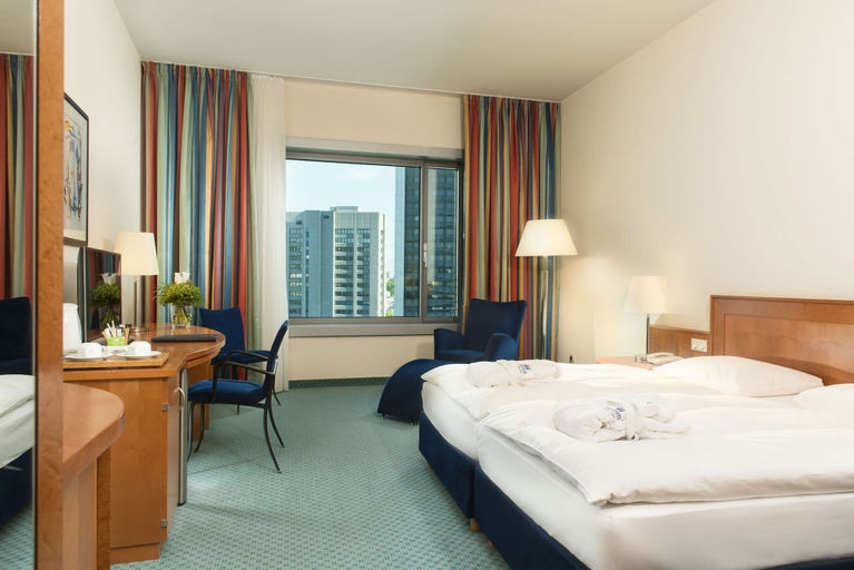 Bedroom 4, Maritim Hotel Frankfurt, Frankfurt am Main