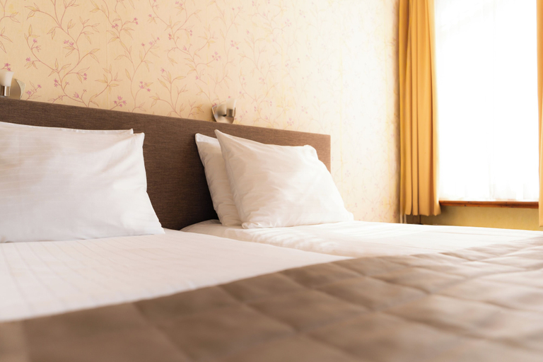 Bedroom 4, Hotel 't Heerenlogement, Harlingen