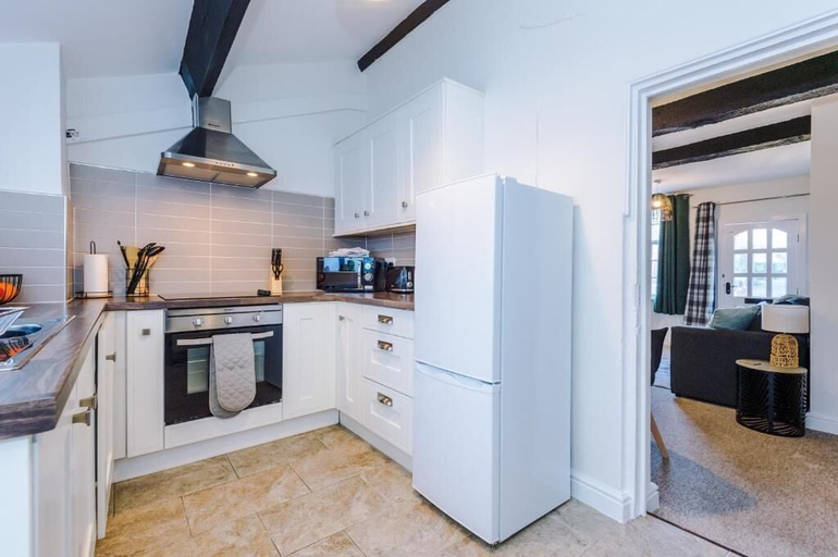Private kitchen 5, 64 Handbridge, Cheshire West and Chester