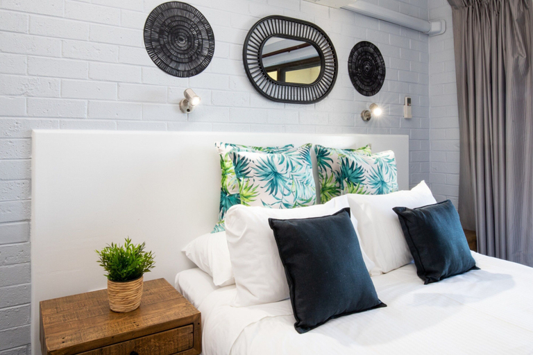 Room 4, Batemans Bay Studio Escape With Lush Vista, Eurobodalla