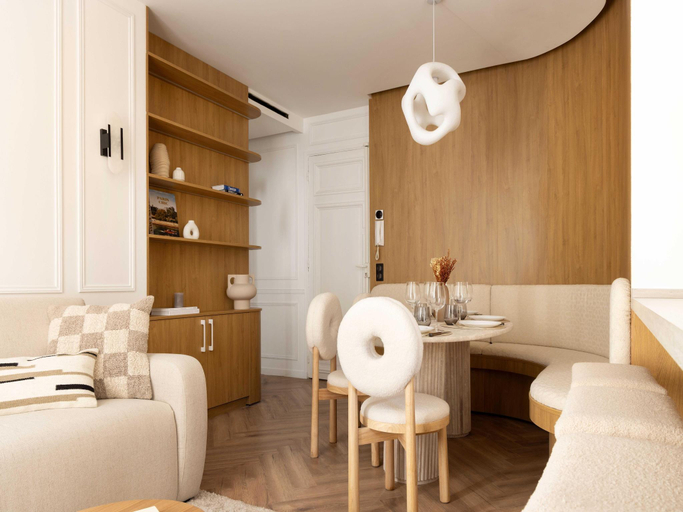 5, Apartment with 2 rooms for 6 people, Paris