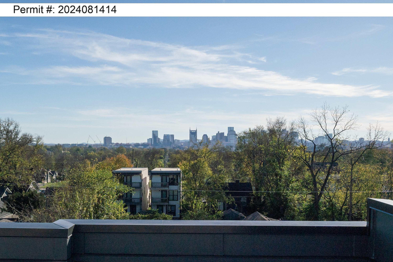 Room 3, Luxe 4BR Retreat With Hot Tub Skyline Deck, Davidson