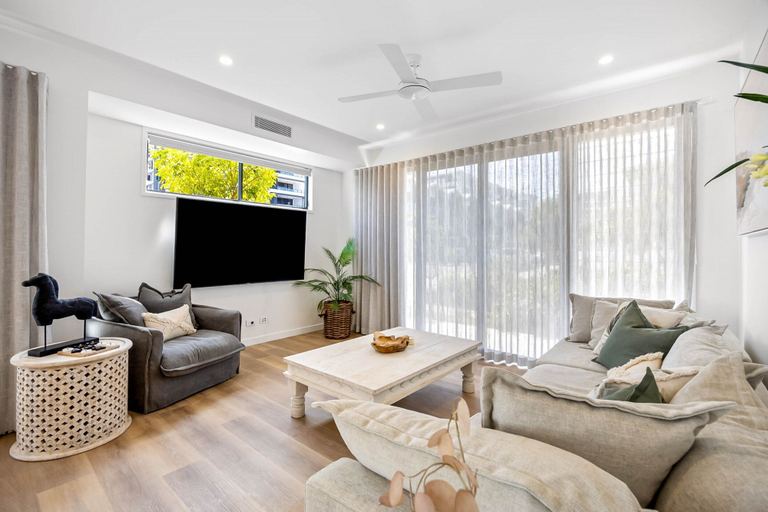 Living area 5, Bokarina 3-bed Stunning Home, Steps From Beach, Caloundra - Kawana