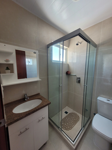 Bathroom 4, Mirador del Cielo, Andrés Ibáñez