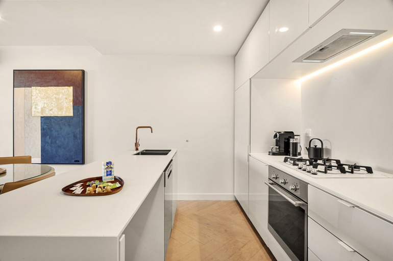 Private kitchen 4, Bright 2-bed Apartment in Fitzroy's Heart, Melbourne