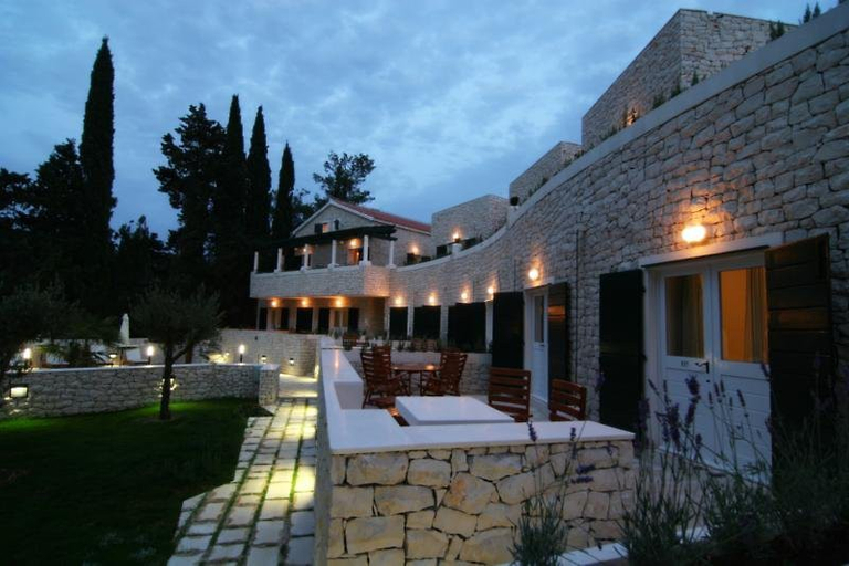 Exterior & Views 4, Villa Diocletians Palace, Supetar