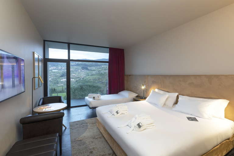 Bedroom 3, Douro Palace Hotel Resort Spa, Baião