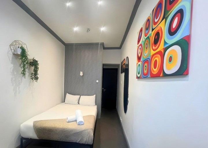 Bedroom 3, Amsterdam Hotel, London