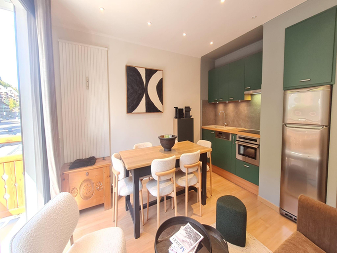 2, Apartment in heart of Les Deux Alpes, Isère