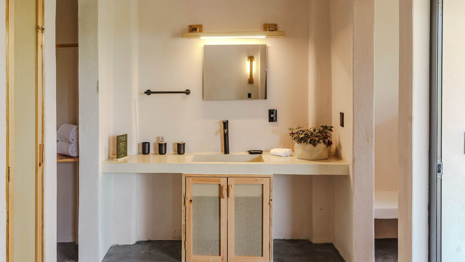 Room 2, Chic Zicatela Lux Wifi Private Pool D Clean - 8, Dist. Pochutla
