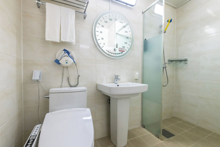 Bathroom 4, Take Hotel & Resort Inje Speedium, Inje