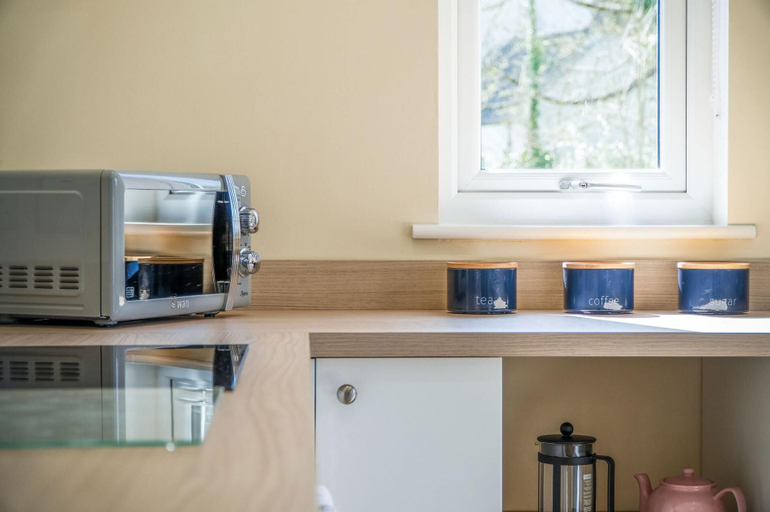 Others 2, Skomer Lodge - 2 Bedroom Lodge - Manorbier, Pembrokeshire