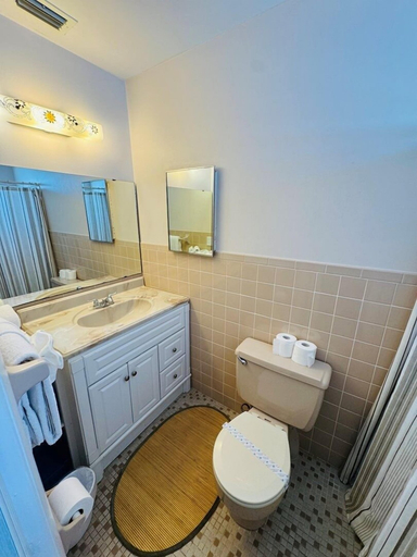 Bathroom 4, 763 North Shore Upstairs 3 Bedroom Apts by RedAwning, Manatee