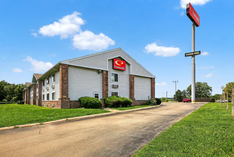 Exterior & Views 2, Econo Lodge Princeton, Bureau