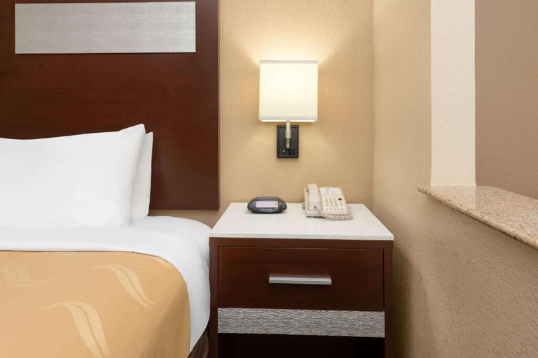 Bedroom 3, Hotel Oxford, Lafayette