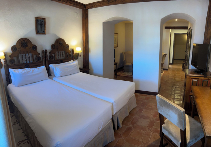 Bedroom 4, Parador de Plasencia, Cáceres
