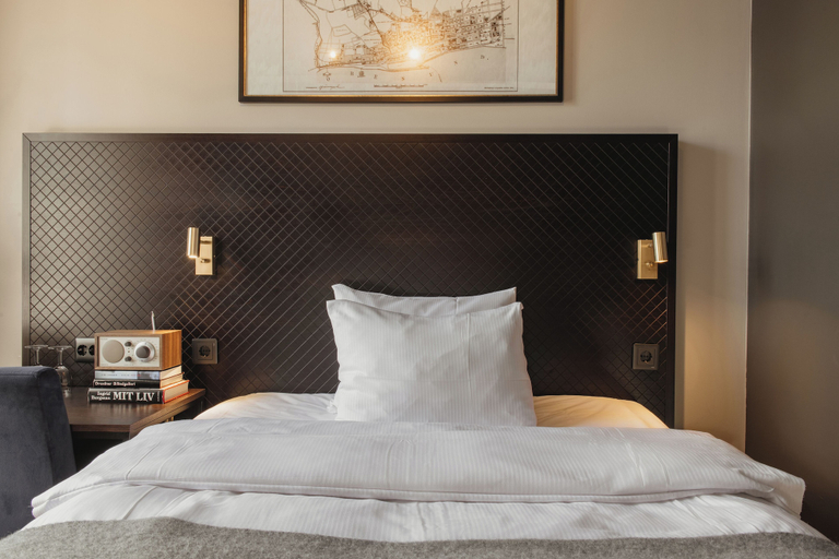 Bedroom 2, Home Hotel Grand, Helsingborg, Helsingborg