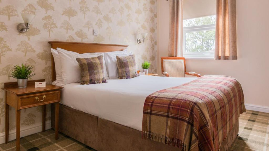Bedroom 3, Muthu Clumberpark Hotel & Spa, Nottinghamshire