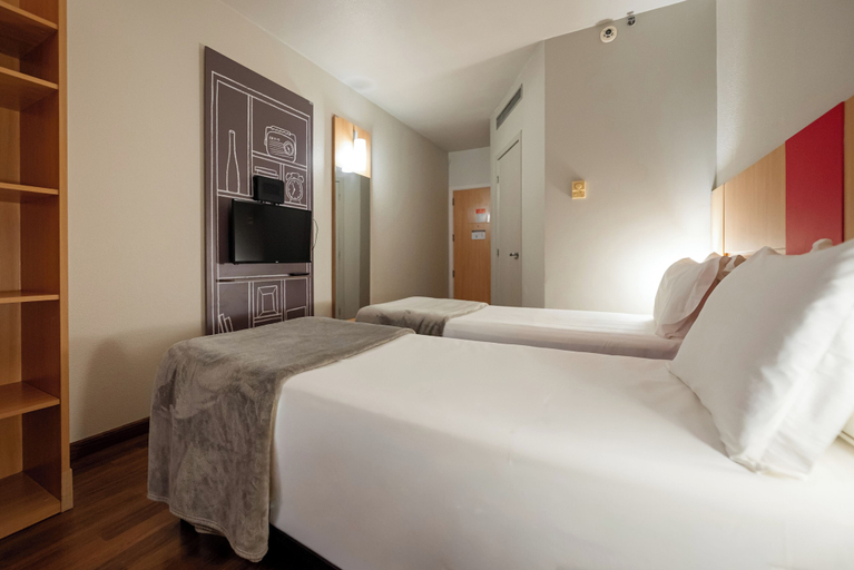 Bedroom 2, ibis Florianopolis, Florianopolis