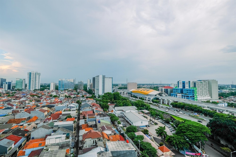 Exterior & Views, Spacious 2Br Apartment At Mt Haryono Square, East Jakarta
