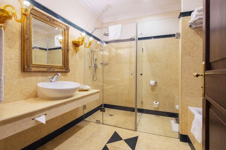 Bathroom 5, Arcadia Boutique Hotel, Bratislava I
