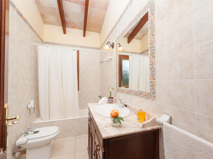 Bathroom 3, Ca Na Granada - Villa With Private Pool In Muro, Baleares