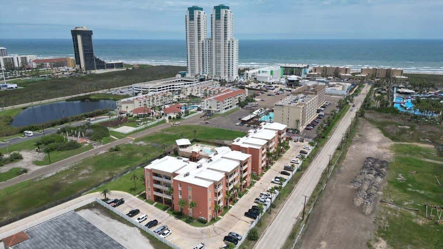 Exterior 4, La Isla F102 2 Bedroom Condo by RedAwning, Cameron