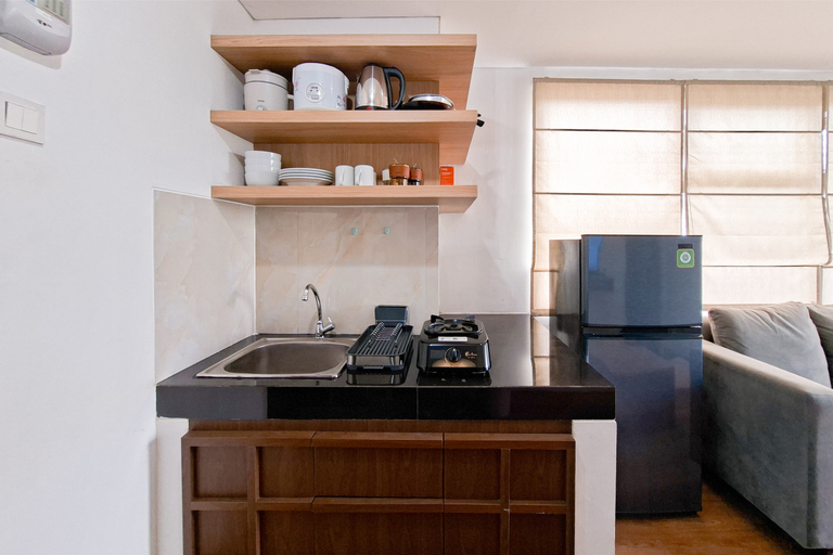 Others 2, Simple Look 2BR at Apartment Serpong Garden By Travelio, Tangerang
