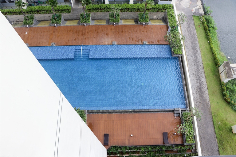 Sport & Beauty, Comfort 2BR at Daan Mogot City Apartment By Travelio, Jakarta Barat