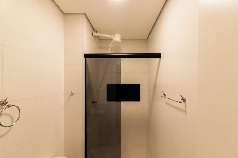 Room 3, Flat no Tatuap com Wi-fi Academia e Smart Lock, São Paulo