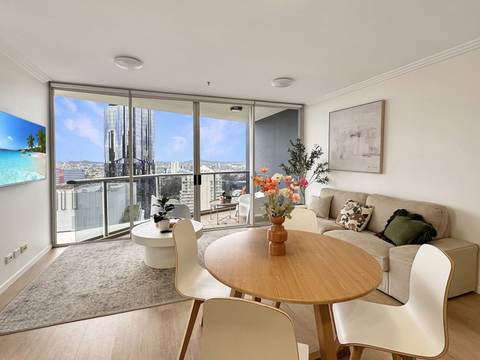 Living room 3, Brisbane CBD Stay With Pool & Gym Access, Brisbane