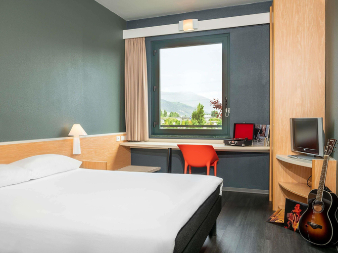 Bedroom 3, ibis Firenze Prato Est, Florence