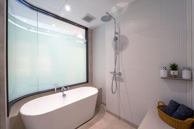Bathroom 3, InterContinental Residences 2 Bedroom, Hua Hin