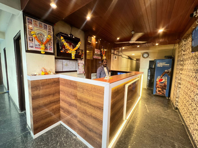 Reception, Hotel Mood By Glitz Hotels, Palghar