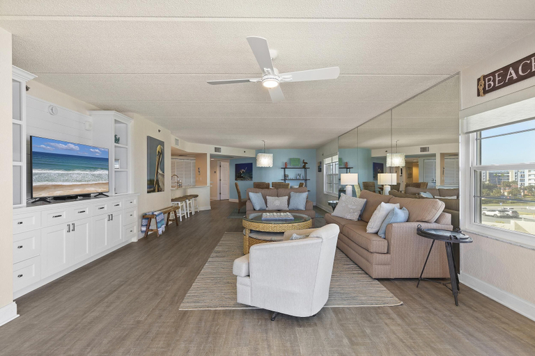 Living area 3, Sandcastle 401, Volusia